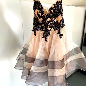 Terani Couture size 2 strapless